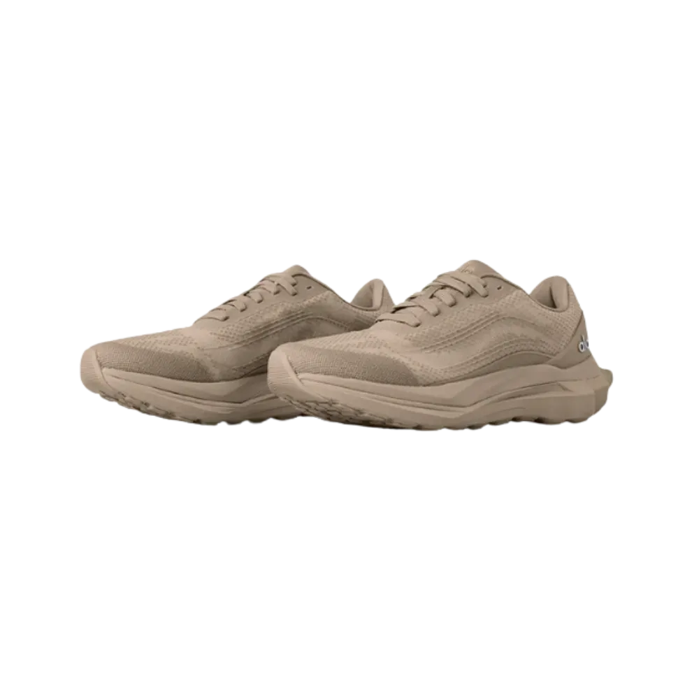 ALO Runner Gravel