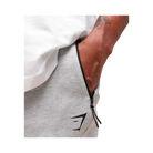 Gymshark Interlock Tech 6" Shorts Slim Fit Light Grey Core Marl