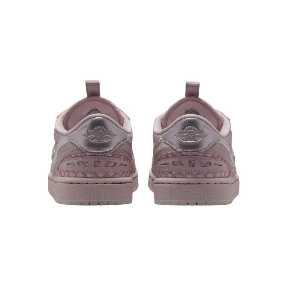 Air Jordan 1 Low Method of Make 'Particle Rose'