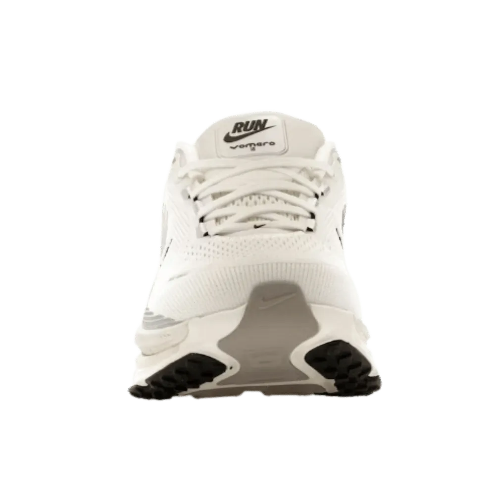 Nike Vomero 18 'Coconut Milk'