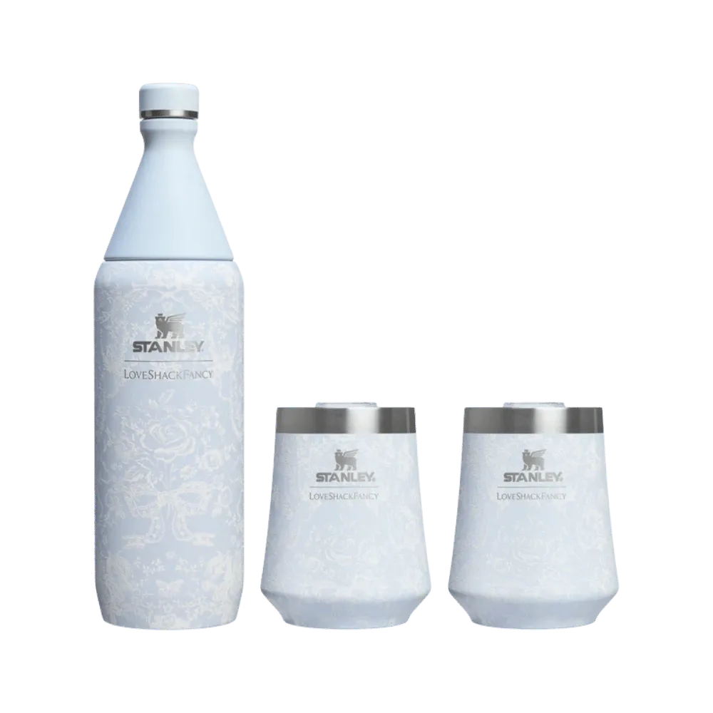Stanley 1913 X Loveshackfancy Holiday Reserve All Day Wine Set Toscana Toile Alpine Blue 34 OZ