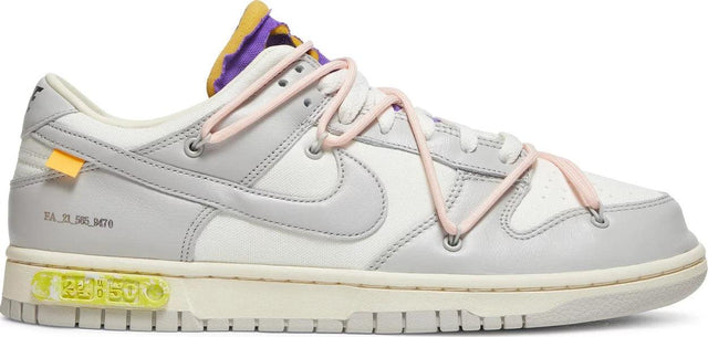 DUNK LOW OFF WHITE LOT 24 - dawntown