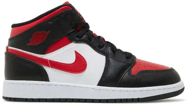 Air Jordan 1 Mid 'Black Fire Red'