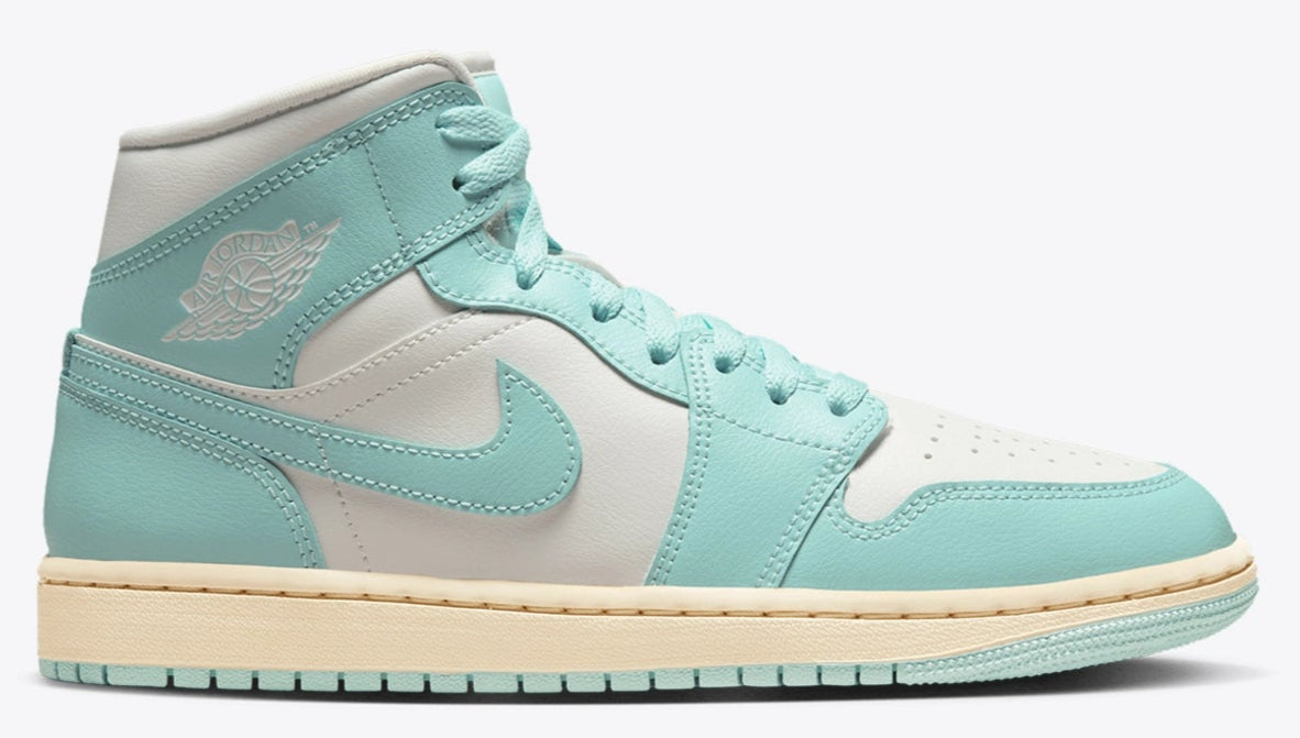 Air Jordan 1 Mid Light Dew