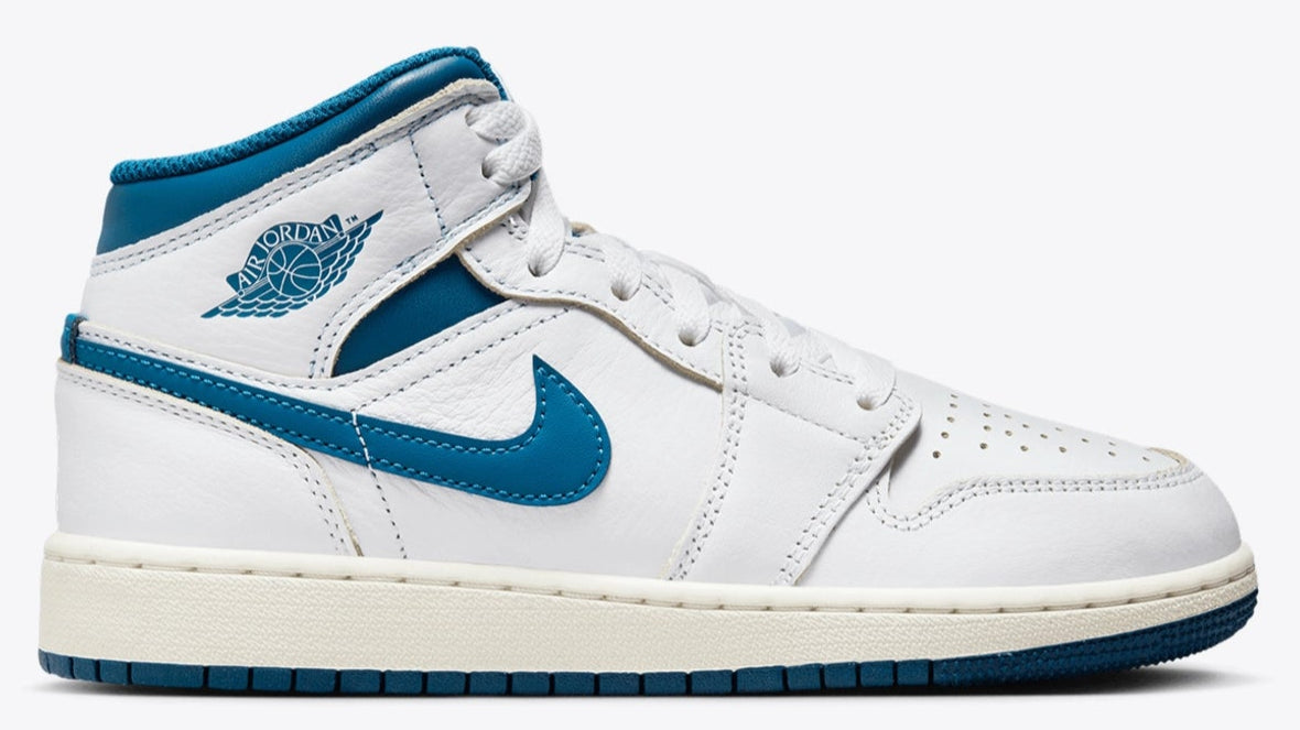 Air Jordan 1 Mid SE Industrial Blue