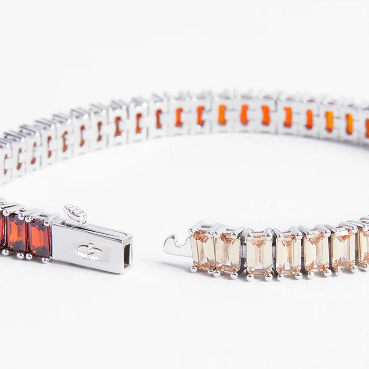 Sunset Ombre Tennis Baguette Bracelet in White Gold - 6mm