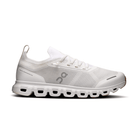 On Running Cloud 6 Versa White