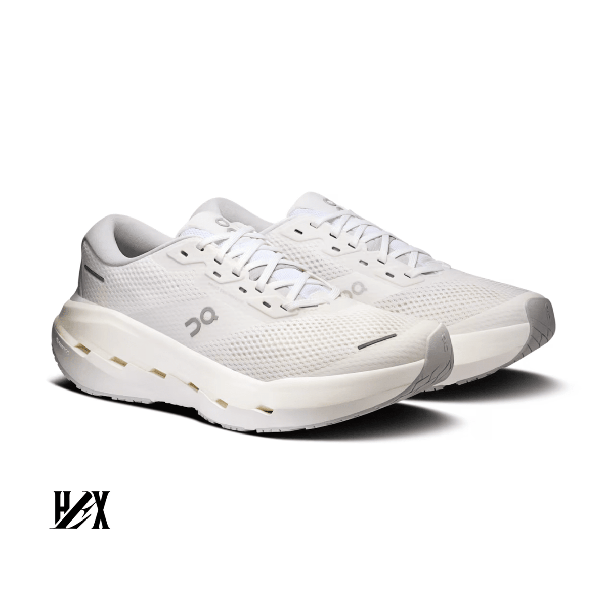 On Running Cloudrunner 3 Max White | Glacier