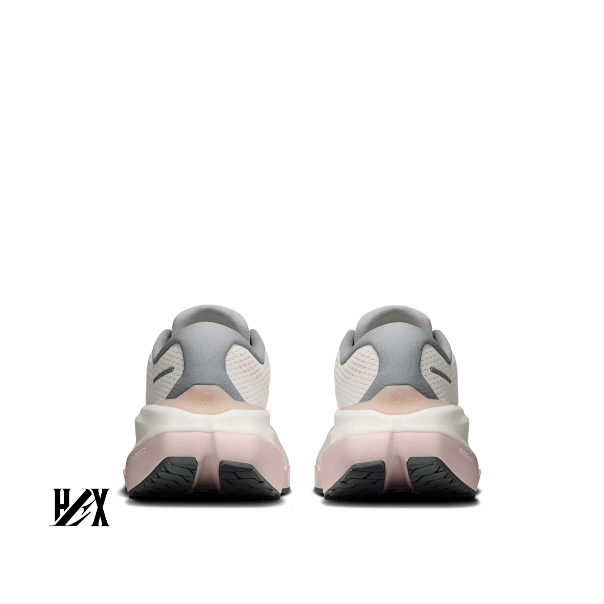 On Running Cloudrunner 3 Max White | Salt