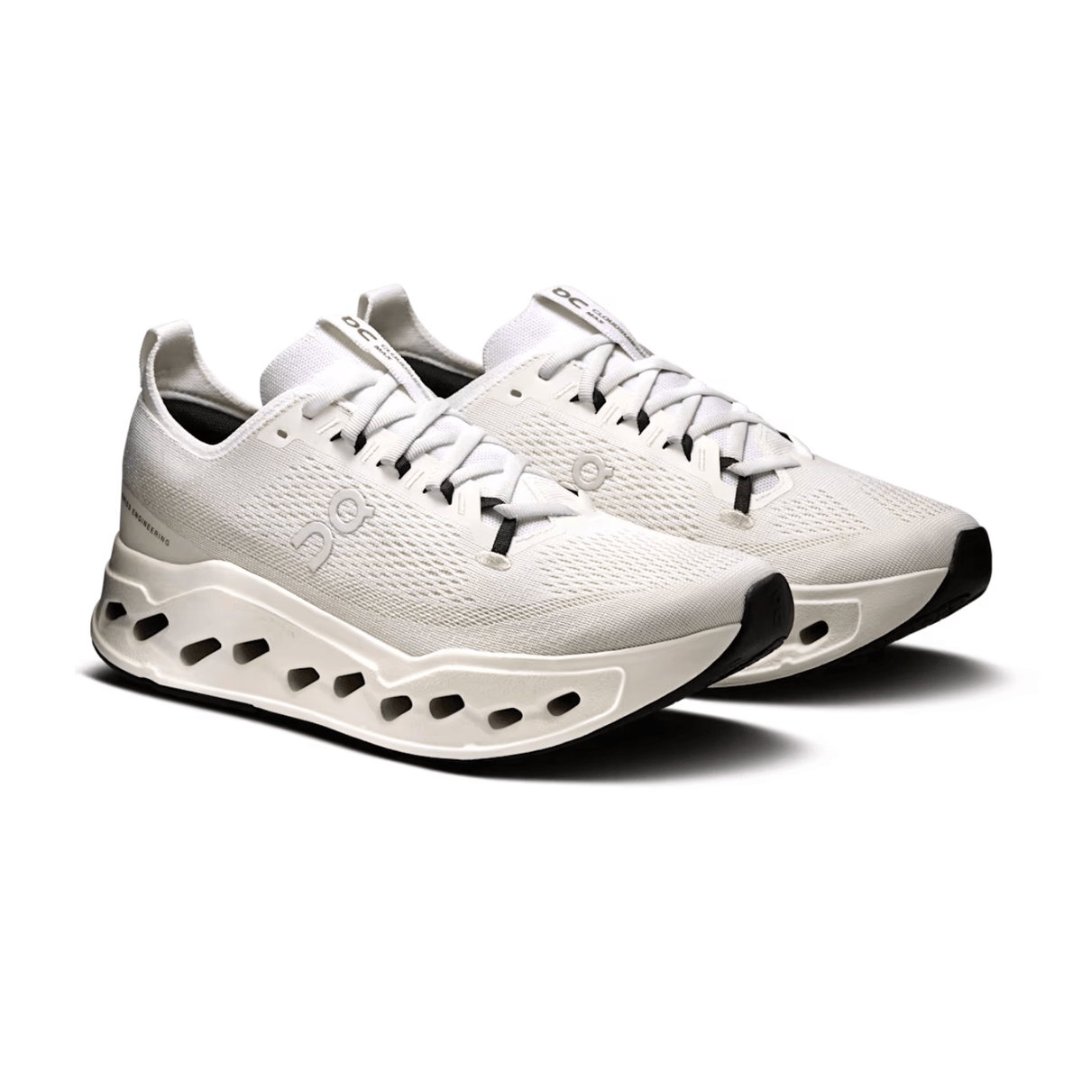 On Running Cloudsurfer Max White