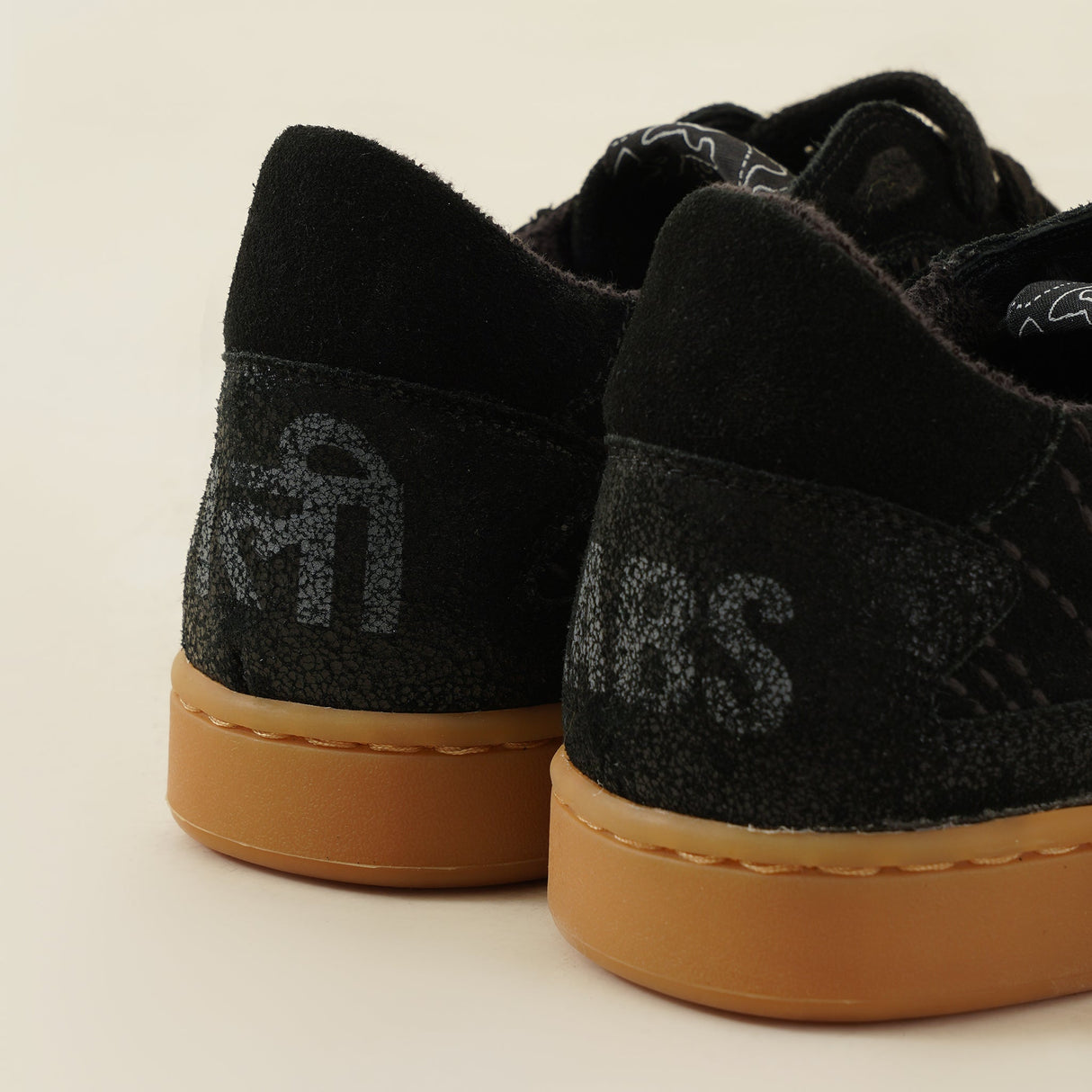 Gully Number 001 - DVAITA Kohl Black