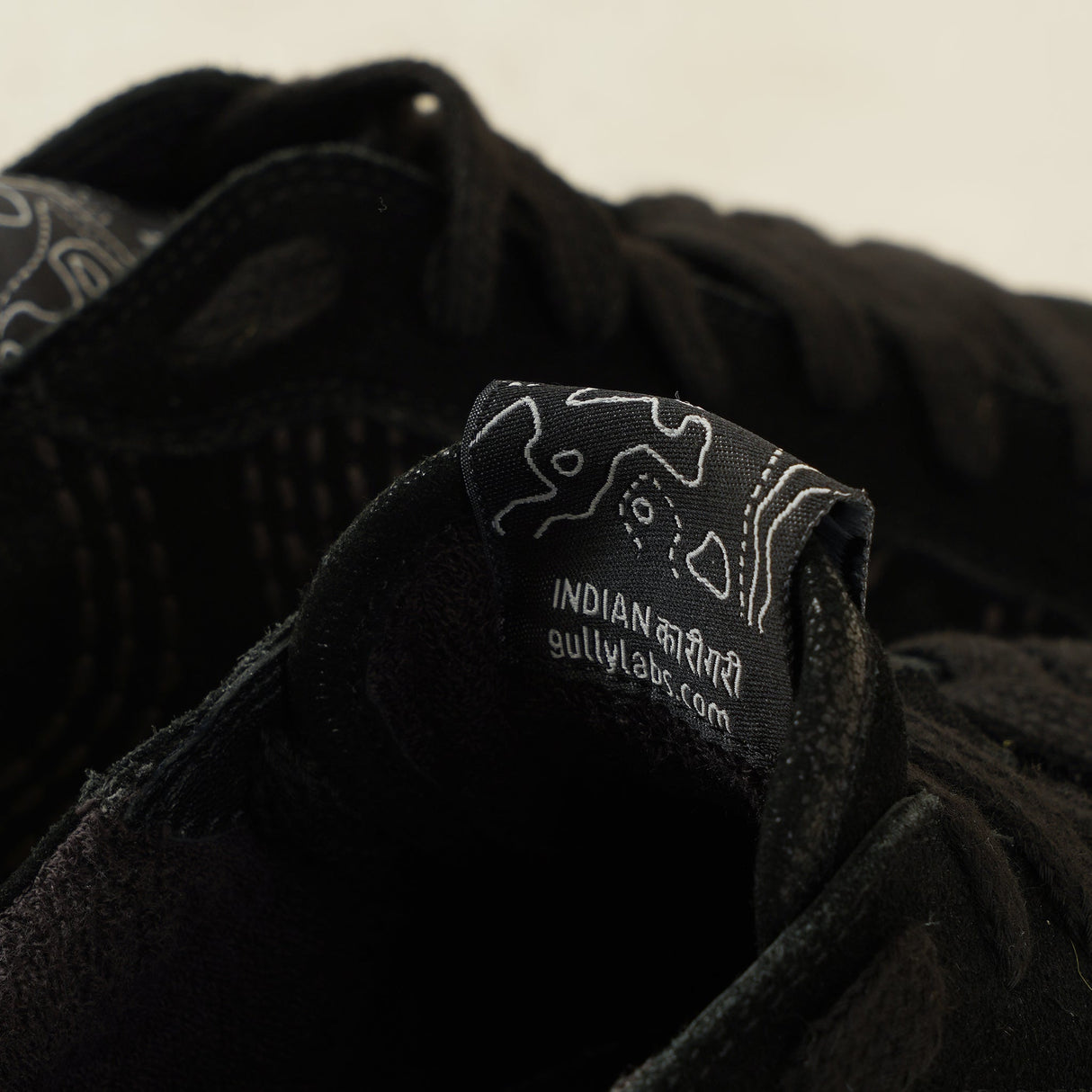Gully Number 001 - DVAITA Kohl Black