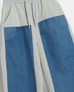 Dual-panelled baggy denim jeans