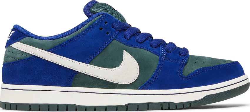 Dunk Low SB "Deep Royal Vintage Green"
