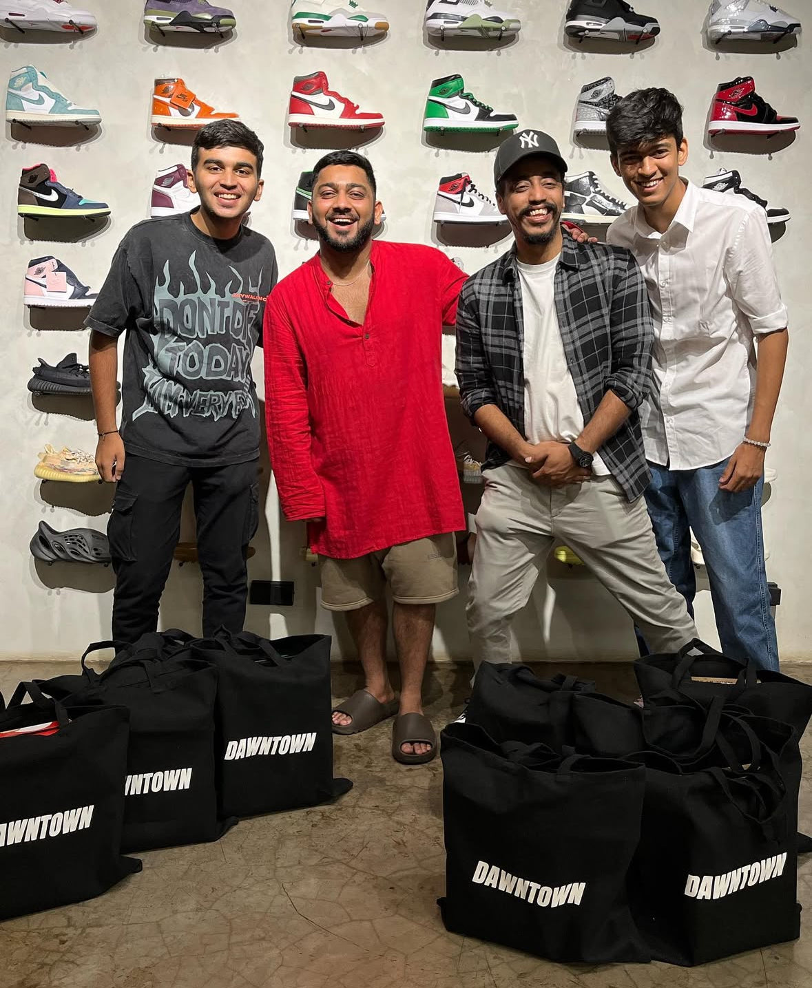 ウェア Travis Scott Argentina Soccer Jersey ⚽️Now Available In Store⚽️ Travis Scott Utopia Jersey