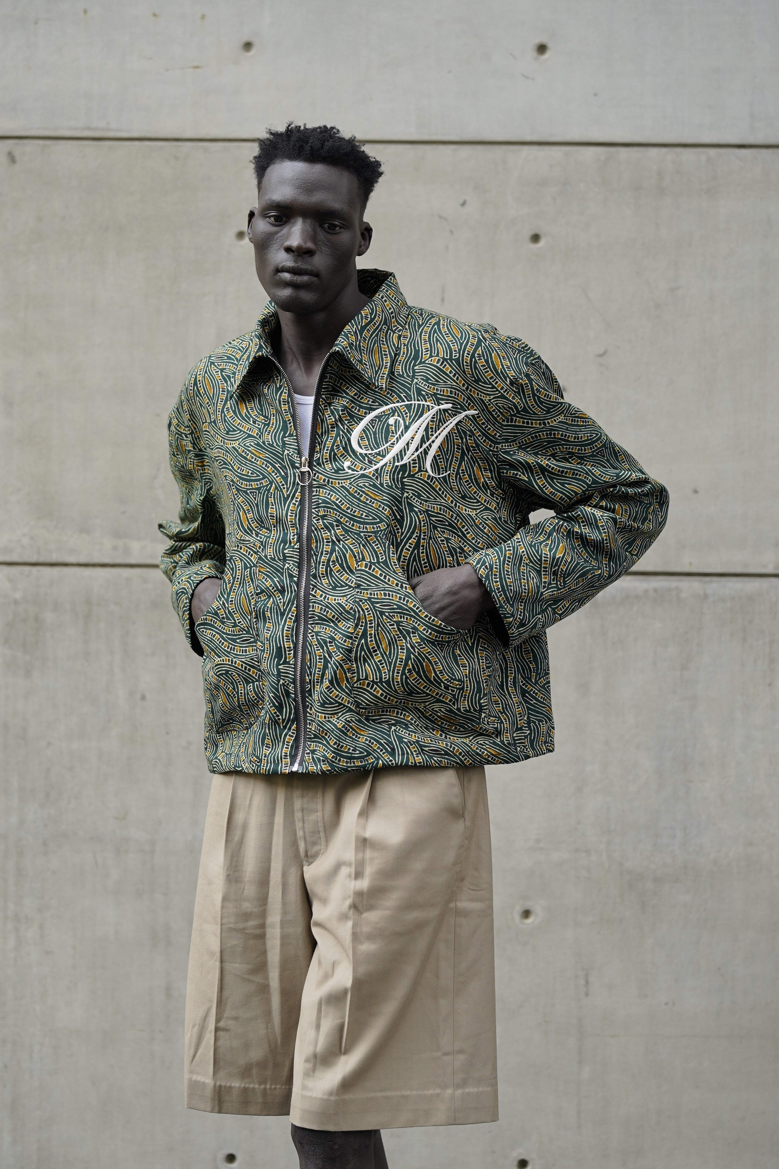 THE SAANP JACKET IN FOREST GREEN