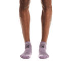 On Running Performance Run Sock Low Dewberry Sakura