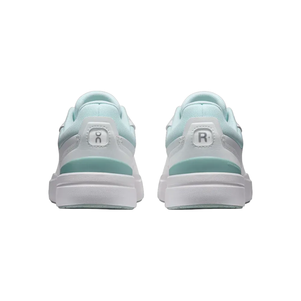 On Running The Roger Advantage White Flurry