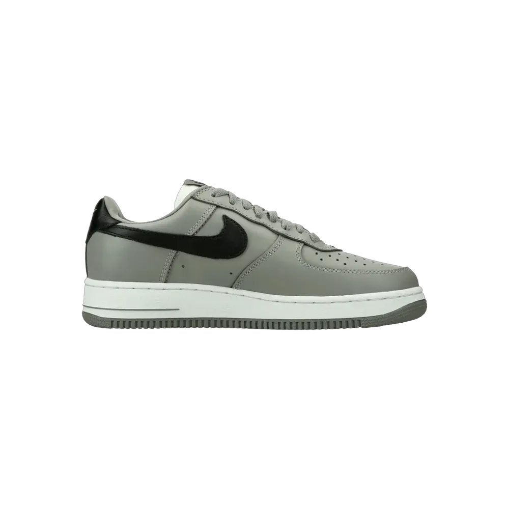 Nike Air Force 1 Low ’01 'Light Army Black'