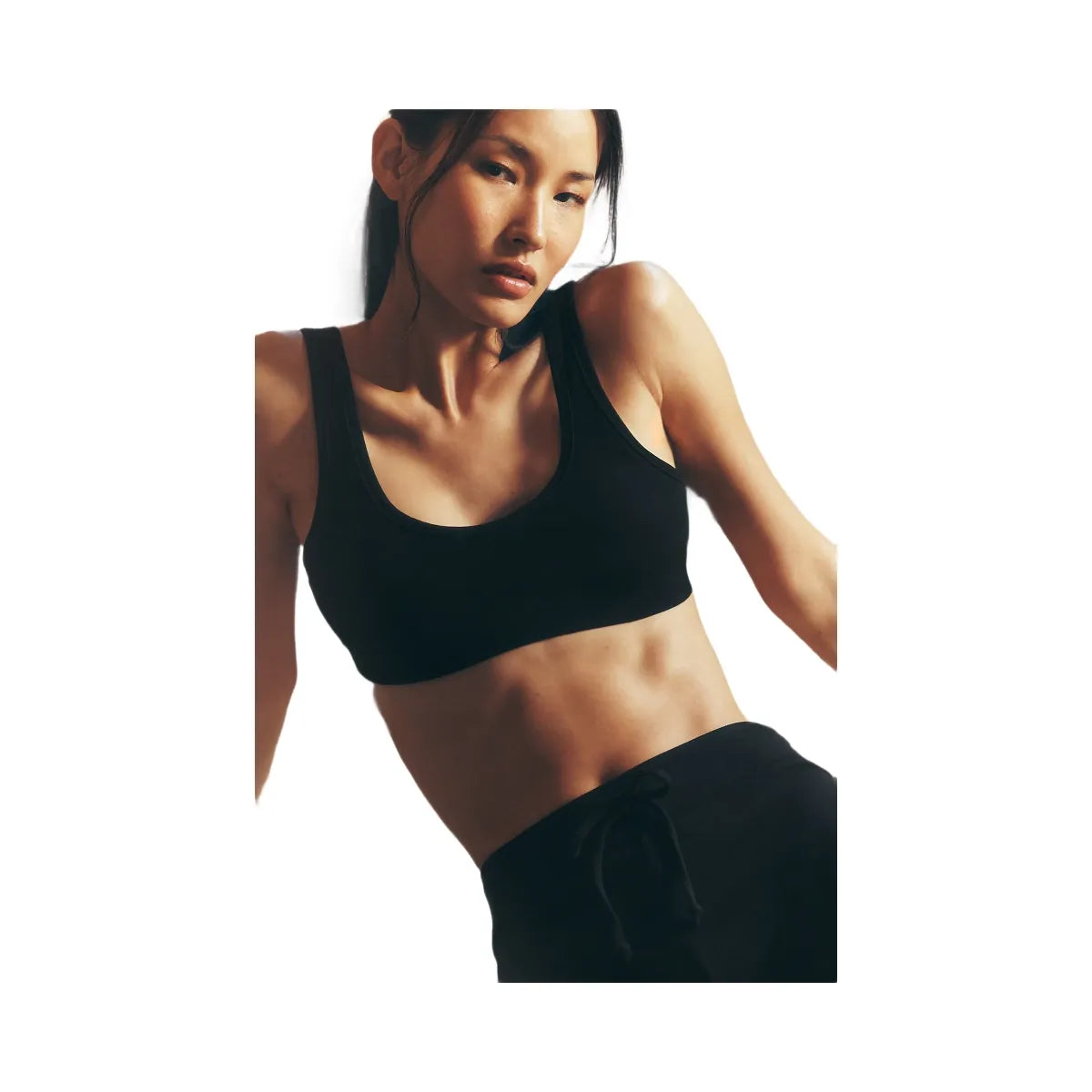 Alo Women's Alosoft Center Stage Bra - Black
