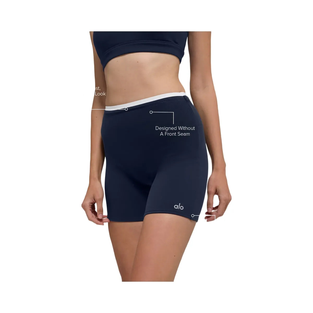 Alo Women's 5" Airbrush Double Up Short - Navy/White
