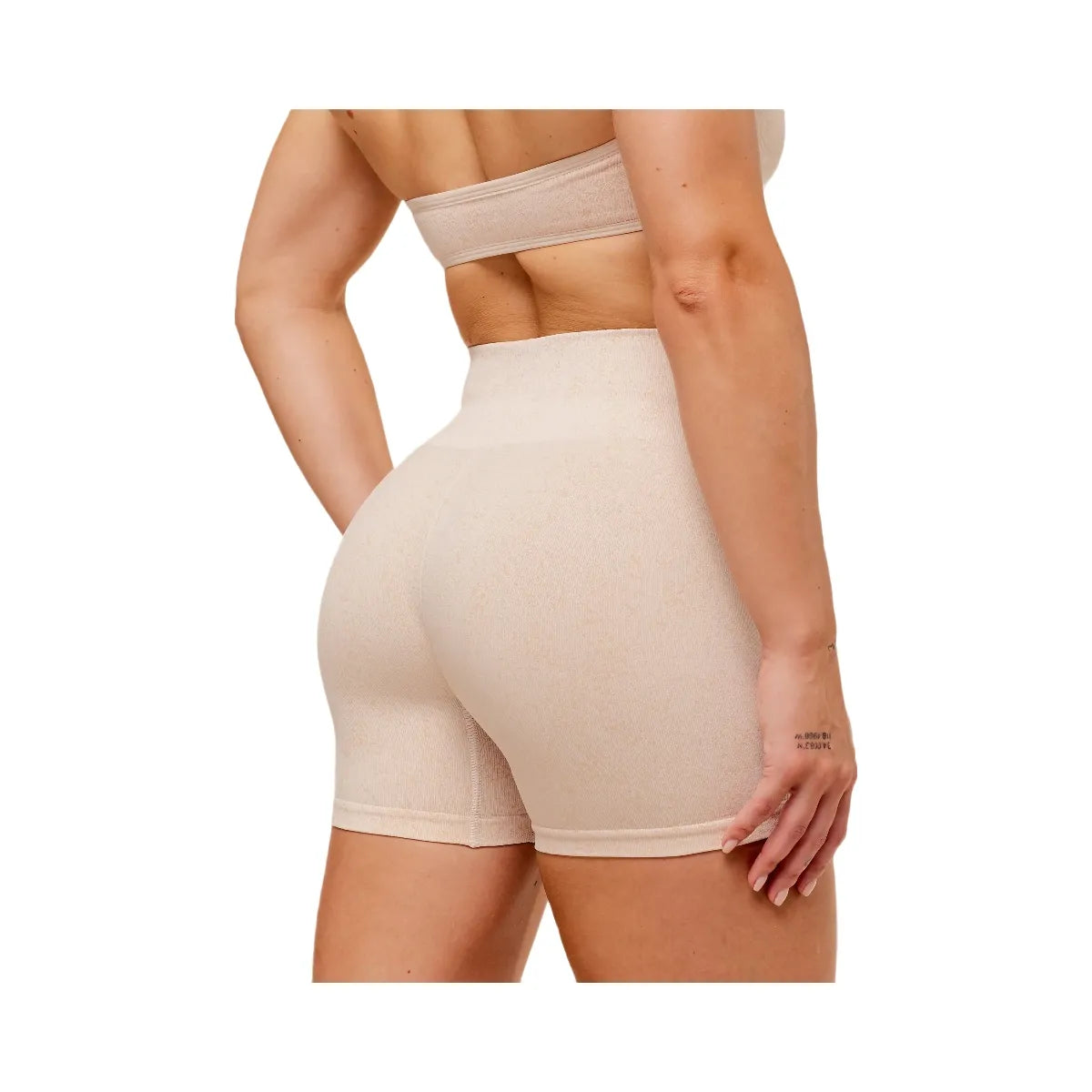 Gymshark Adapt Fleck x Whitney Seamless Shorts - Coconut White