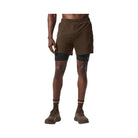 Alo Men's Conquer React 2-In-1 Performance Short - Espresso/Black