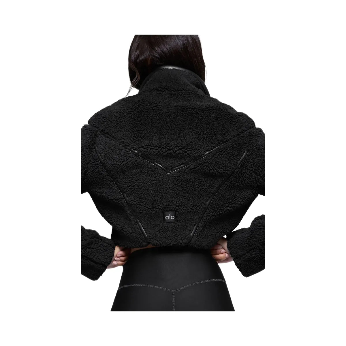 alo レディース Buy Alo Women's Sherpa Cropped Slope Side Jacket - Black W4724R010