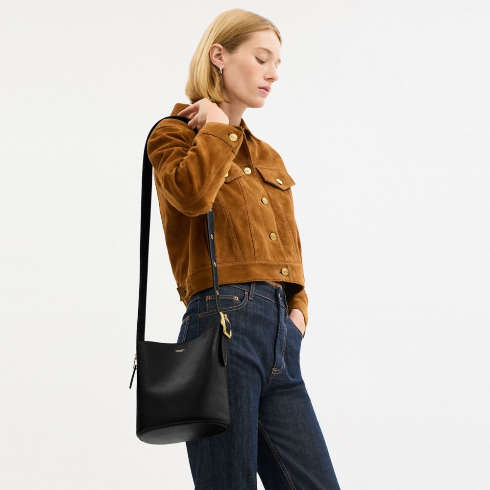 Coach Bleecker Bucket Bag 21 Brass Black – Dawntown