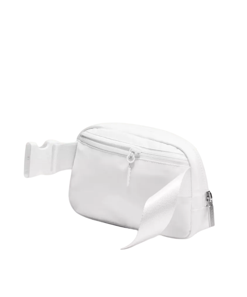 Lululemon Everywhere Belt Bag 1 White