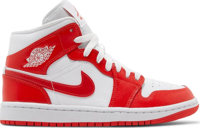 Air Jordan 1 Mid "Habanero Red" - dawntown