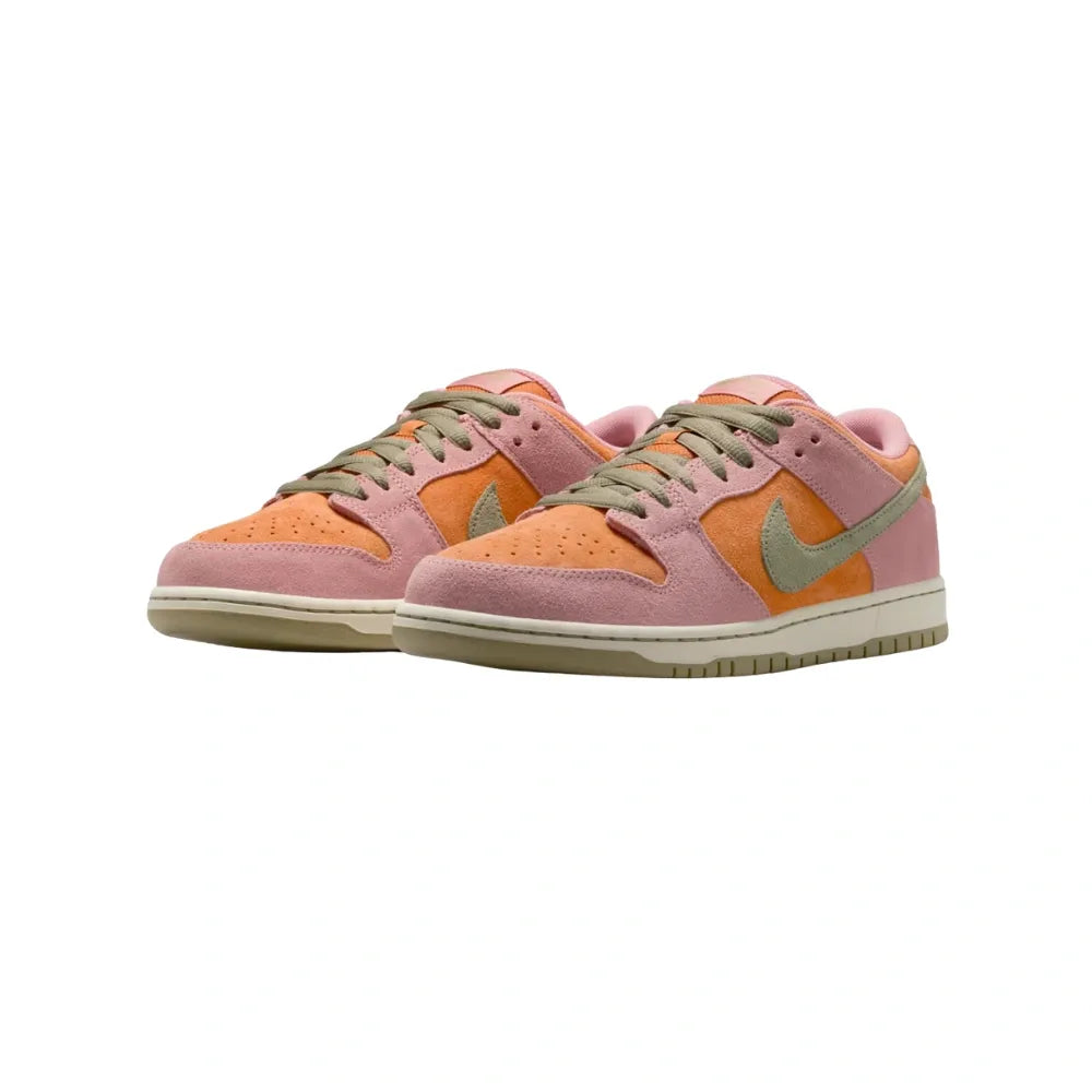 Dunk Low SB 'Red Stardust'