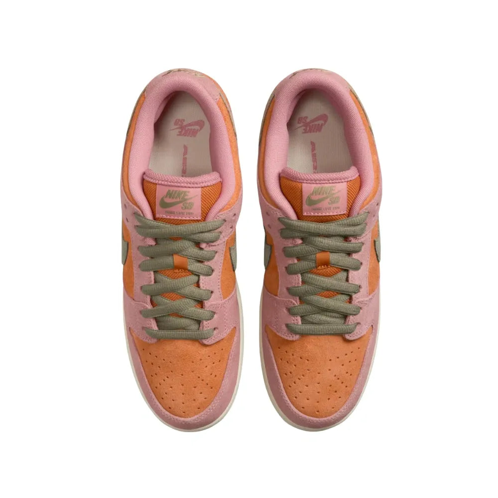 Dunk Low SB 'Red Stardust'