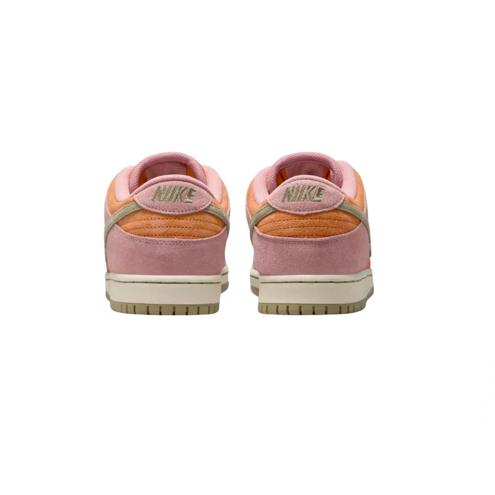 Dunk Low SB 'Red Stardust'