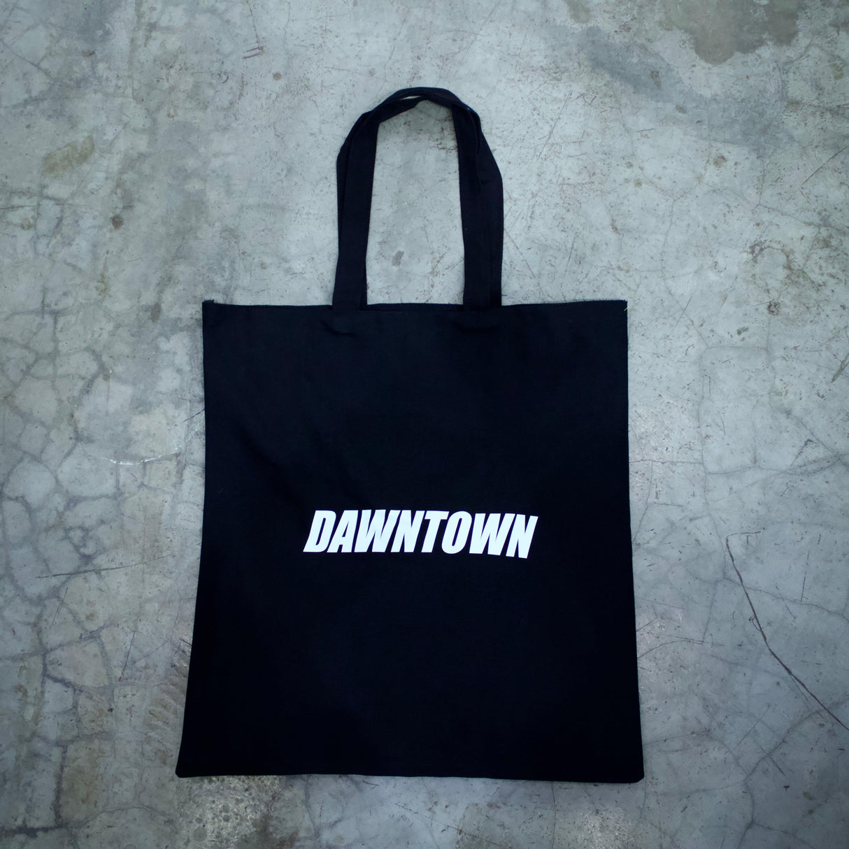 THE DAWNTOWN TOTE - Dawntown