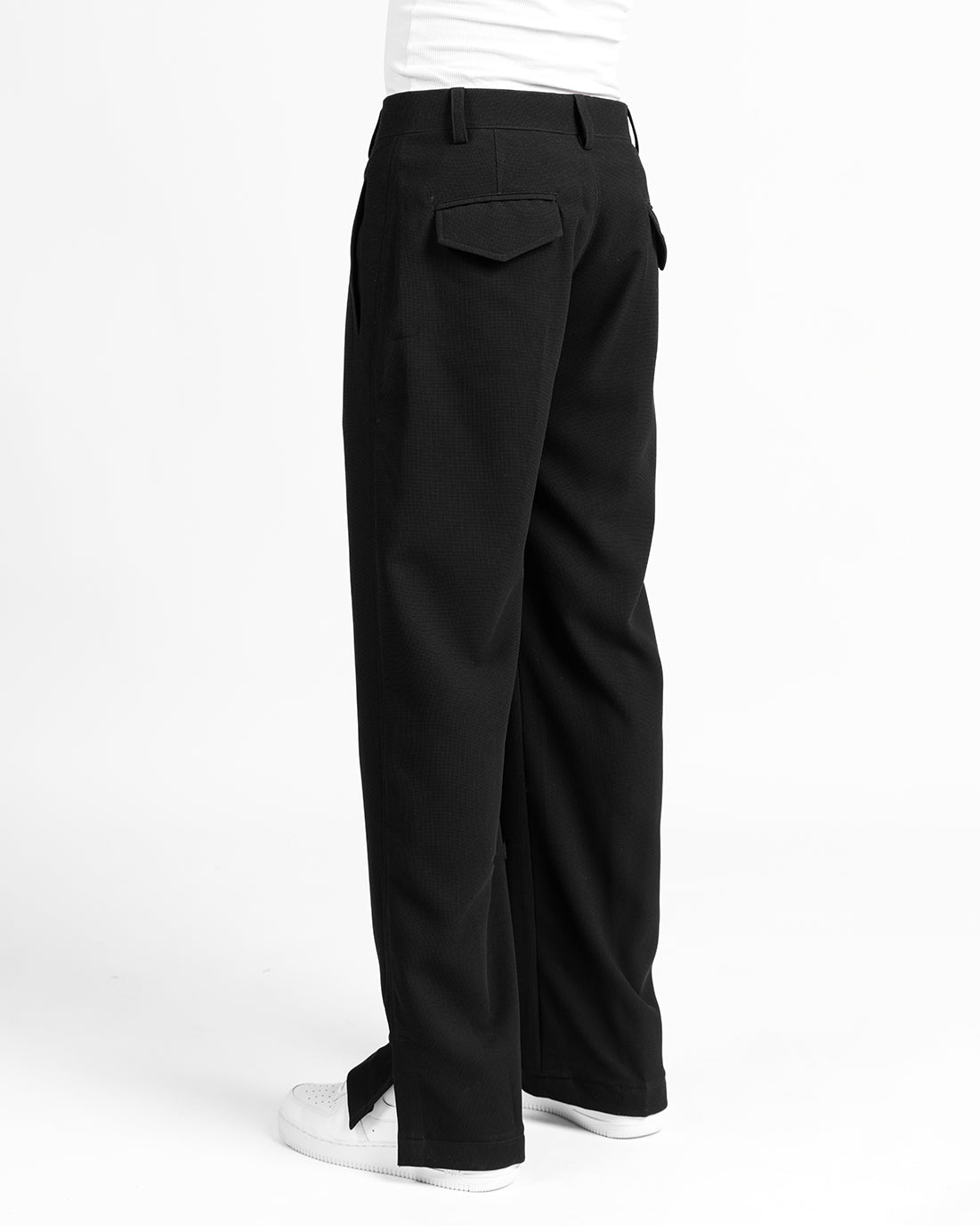 EVEMEN WAFFLE PANTS - BLACK