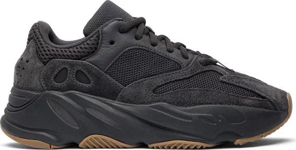 Yeezy Boost 700 "Utility Black" - dawntown